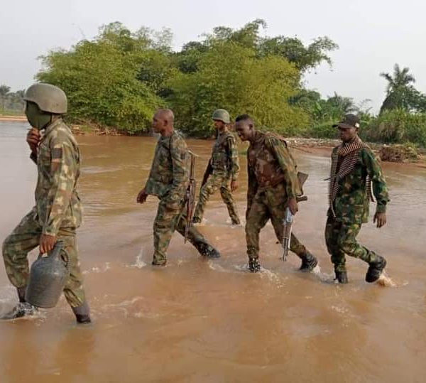 Troops on reprisal attack burn down Delta community after killing of 16 soldiers