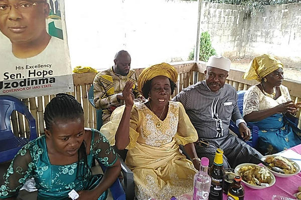 Aboh Mbaise Local Government Area APC women leaders during the courtesy and solidarity visit to the Commissioner for Homeland Security in Imo State, Dr. Ugorji O. Ugorji, on Saturday, February 12, 2022