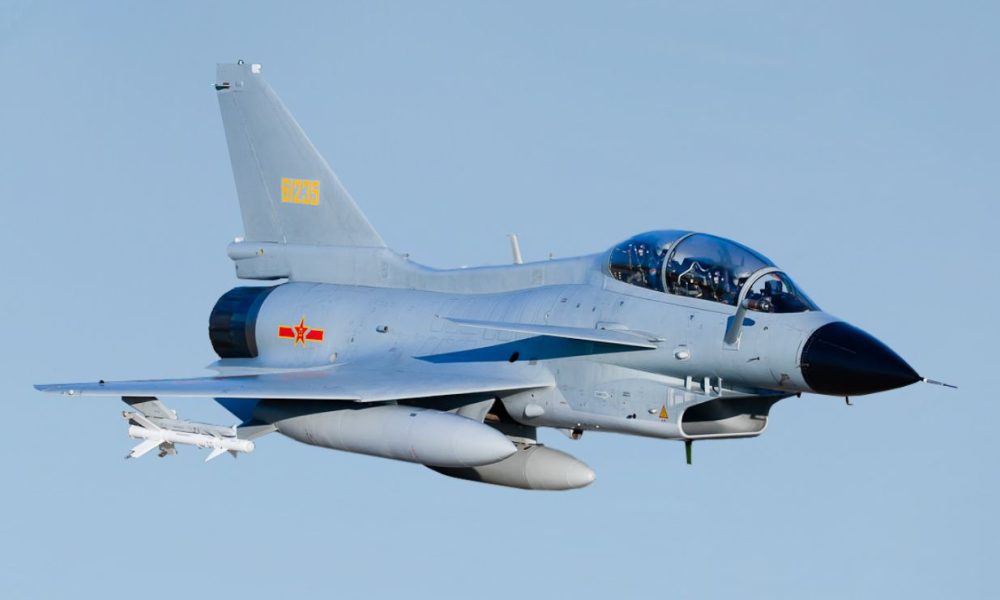 Fighter jet