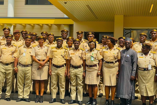 Nigerian Immigration Service (NIS) officials
