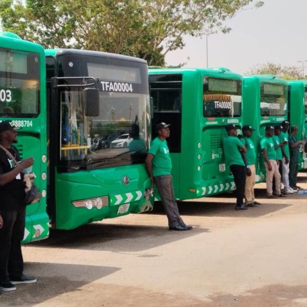 Abuja begins new upscale bus ride but leaves doubts on its sustenance