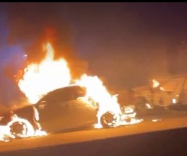 Fuel tanker explodes in Port Harcourt, killing many people.