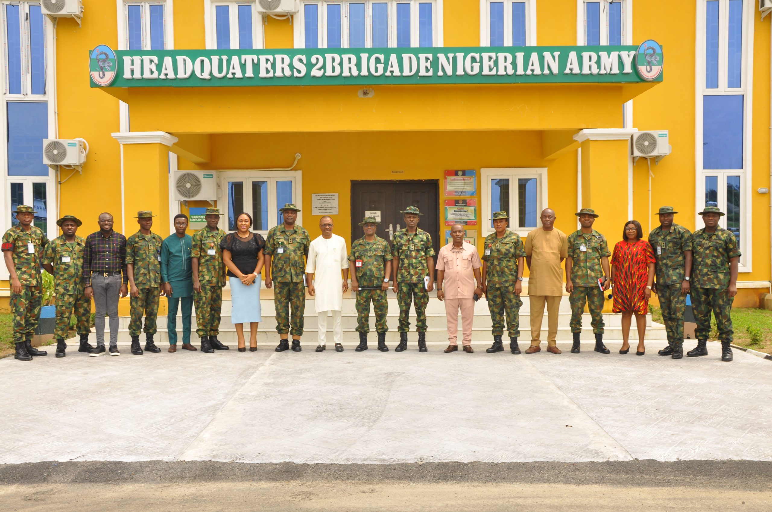 NDDC delegation with the 2 Brigade
