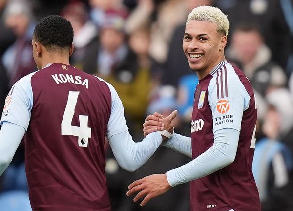 Villa pile misery on struggling Man City