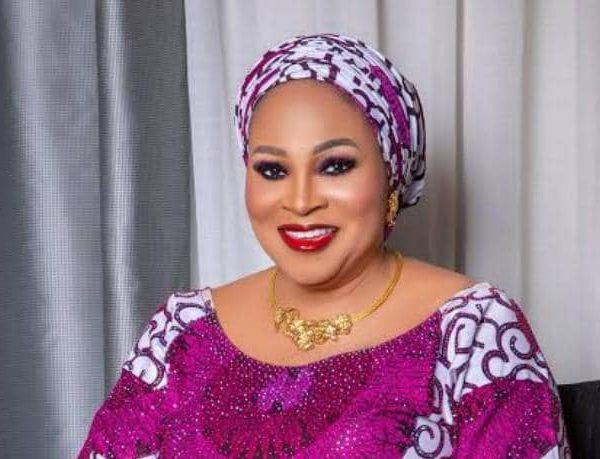 Why bukky wright abandoned acting in the US to pursue a career in tech