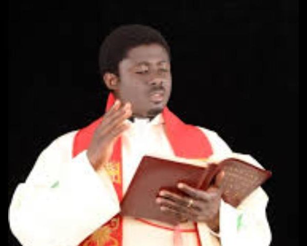 Kidnappers who abducted US returnee Catholic priest arrested – Fada Ebube Muonso