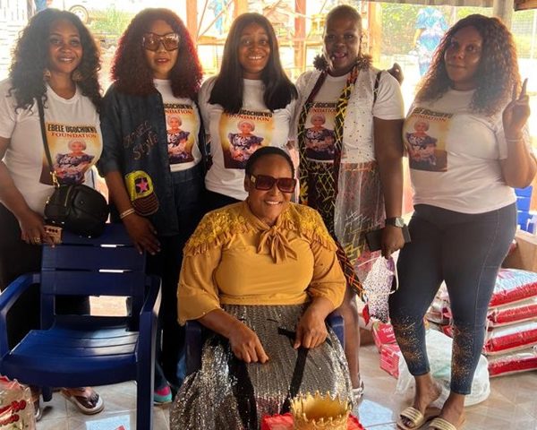 Ebele Ugochukwu (EU) Foundation distributing food and money to widows and less privileged