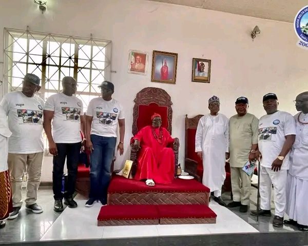 NDDC pays courtesy call to the Ojeta II of Oruarivie-Abraka kingdom