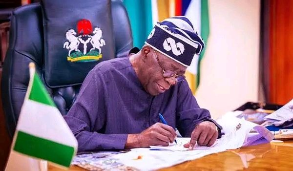 President Tinubu offers automatic employment to 774 National Health Fellows