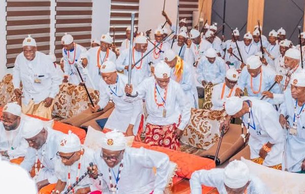 Akwa Ibom family heads pay tribute to Sir Sylvester Udoma