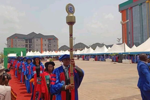 DUFUHS expels two students, withdraws three over poor performance