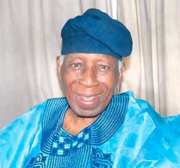 Former Oyo Governor Victor Olunloyo passes away at 89