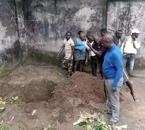 Pastor kills, buries wife in shallow grave