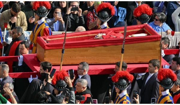 Thousands gather to mourn Pope Francis as coffin lies in state at St. Peter’s Basilica