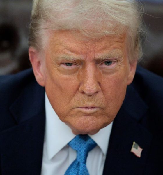 Trump administration offers $1,000 for illegal migrants to leave the US