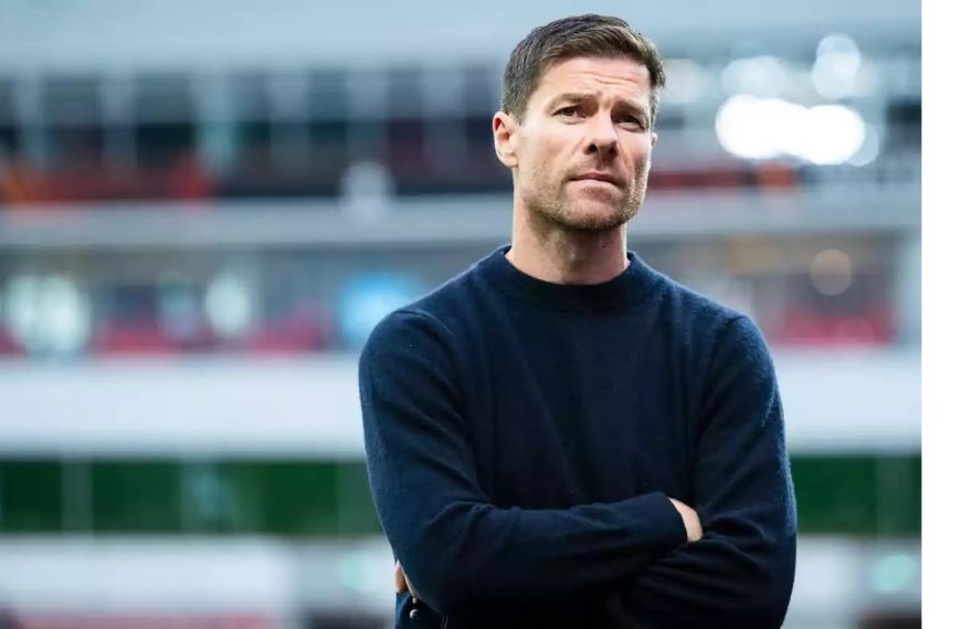 Xabi Alonso not ready to discuss future on links with Madrid