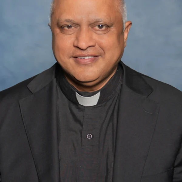 Man kills catholic priest in Kansas, police arrest suspect