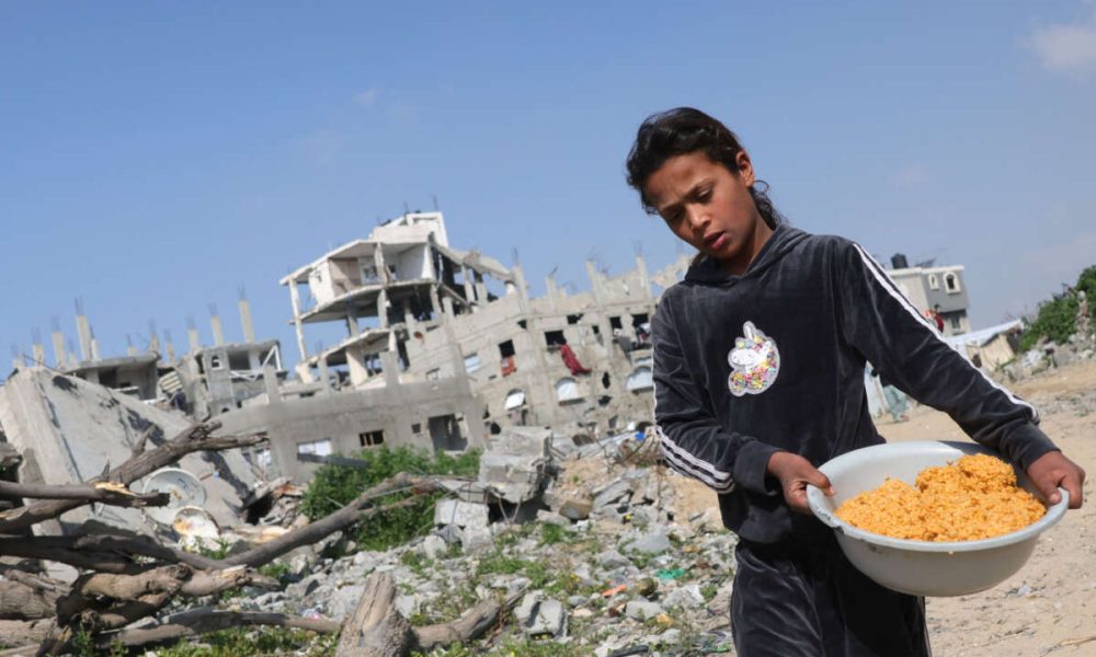 UN says it has food stock for two weeks left