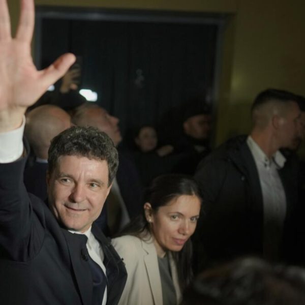 Pro-EU Centrist wins Presidential election in Romania