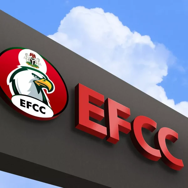 Forgery allegation rocks EFCC fraud trial involving over 700 arrests