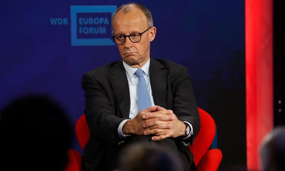 Germany and allies say no range limit to arm supplies to Ukraine