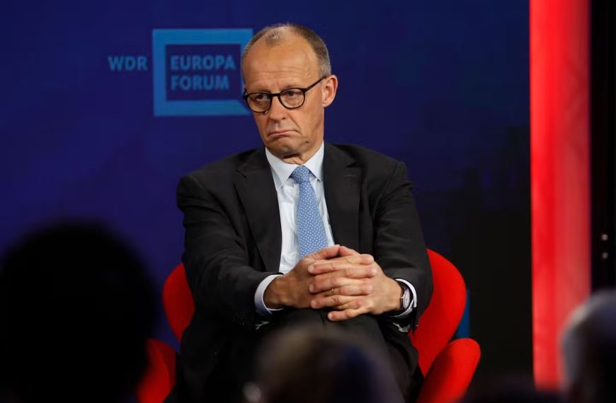 Germany and allies say no range limit to arm supplies to Ukraine