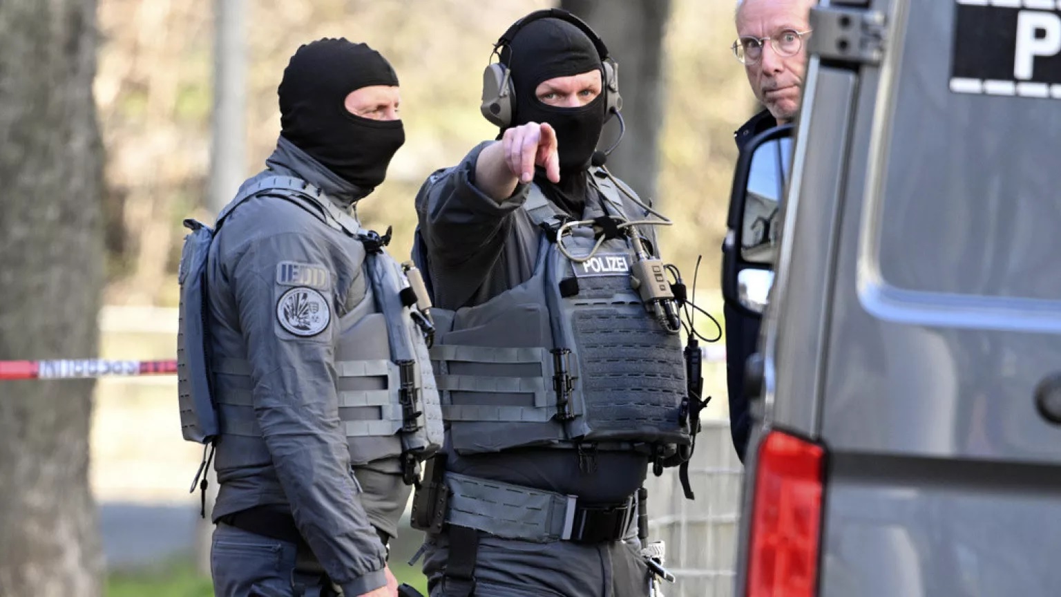 Germany arrests threeUkrainians over suspected parcel bombs