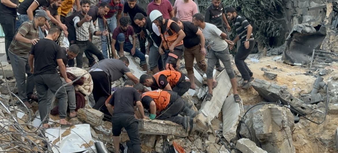 Humanitarian crisis in Gaza worsen with more attacks on Gaza claiming 45 lives