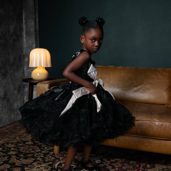Simi rains praises on only child as she marks her day