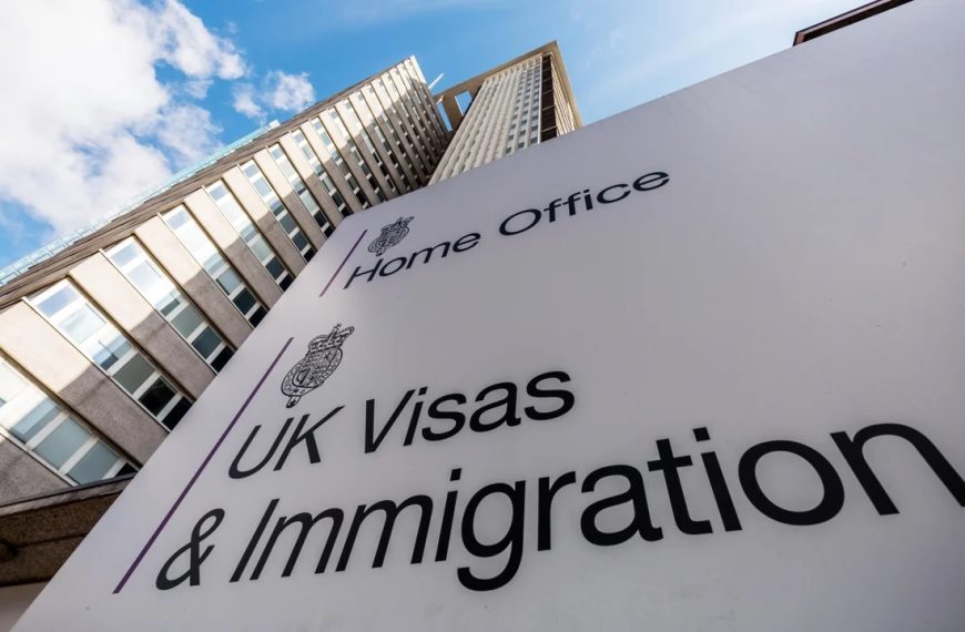 More Americans than ever apply for UK residency