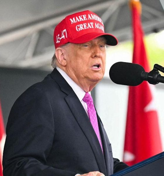 Trump hails WWest Point graduates