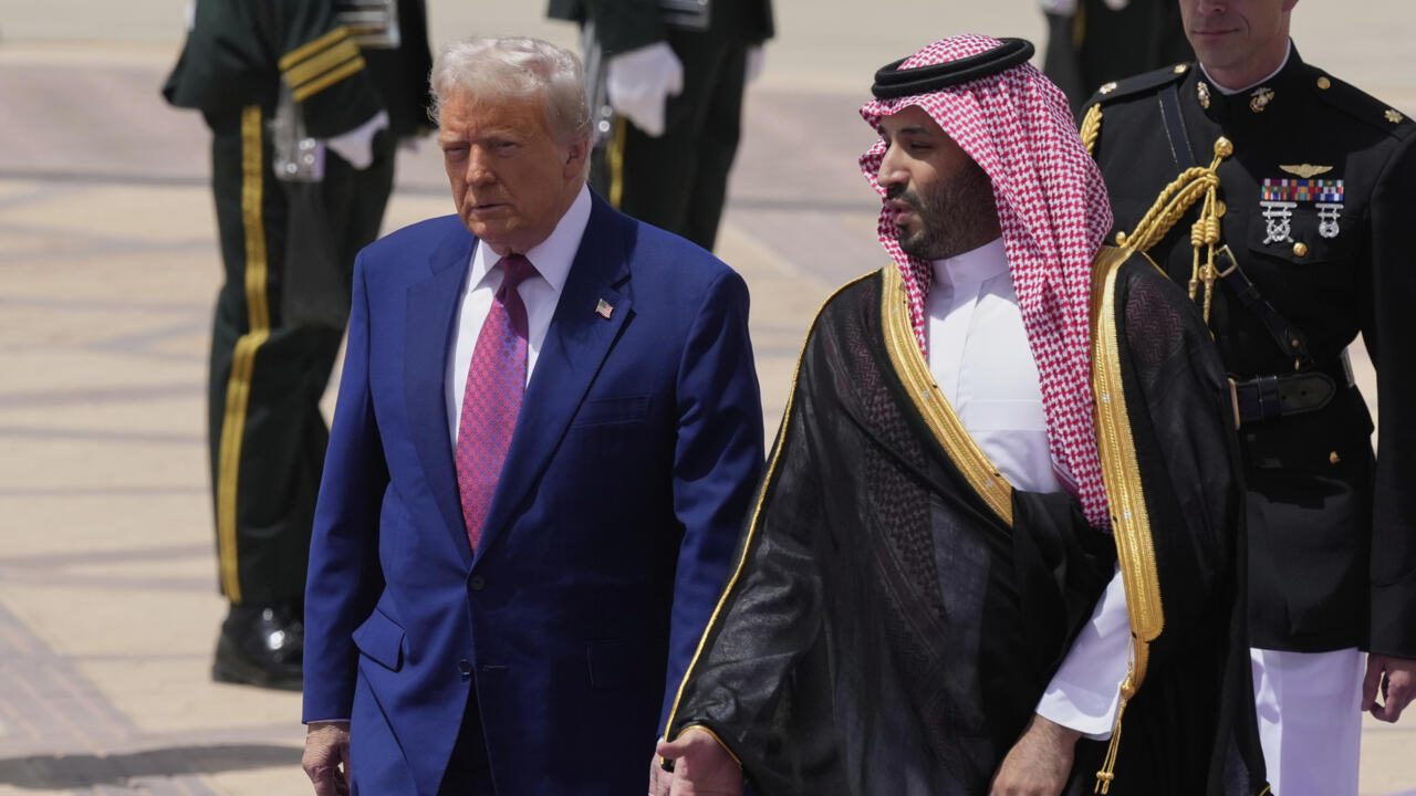 Trump begins Mid-east tour