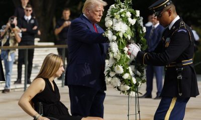 Trump honours fallen soldiers-Arlington memorial day