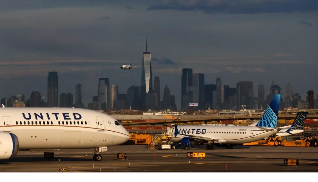 United airlines cuts 35 daily flights at Newark Liberty International airport