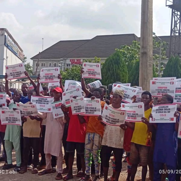 Group demands EFCC reopen corruption probe against minister