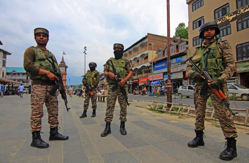 Pakistan army claims India's missile was targeted at a mosque