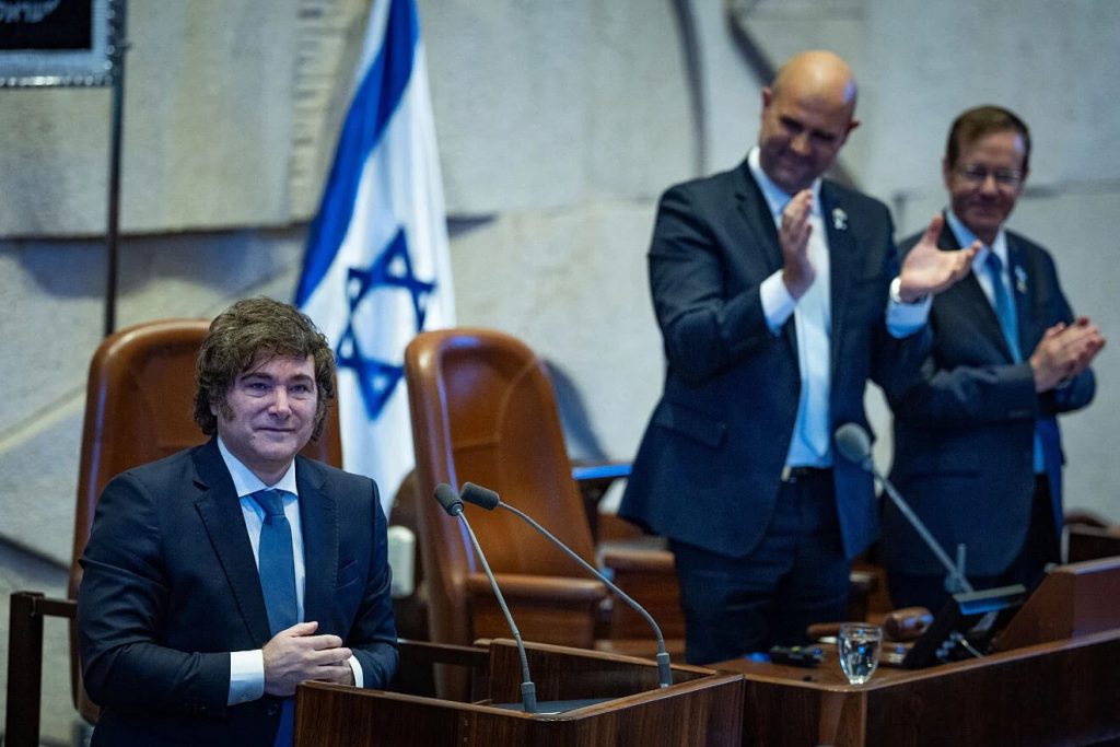 Argentina moves to relocate embassy to Jerusalem, in support of Netanyahu