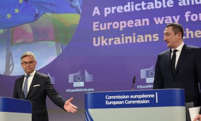 EU extends temporary protection to Ukrainian refugees