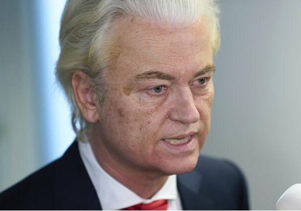 Dutch government on shaky grounds, after far-right party's coalition exit
