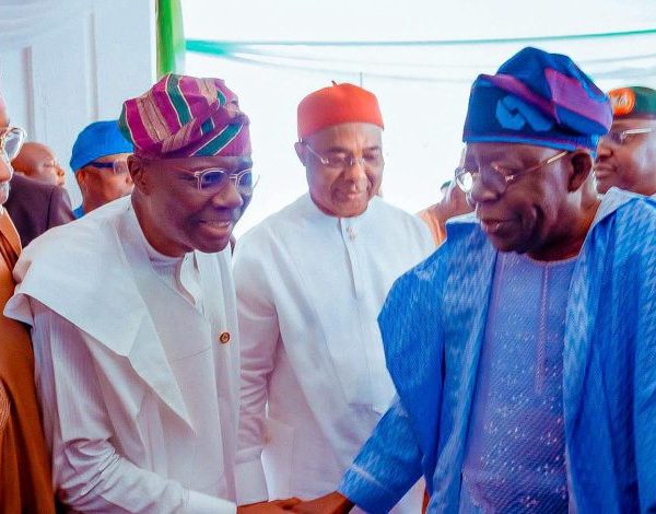Tinubu settles rift with Sanwo-olu