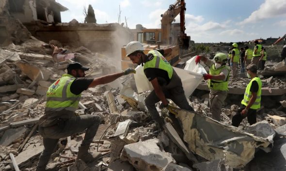 One killed as Israeli strikes southern Lebanon