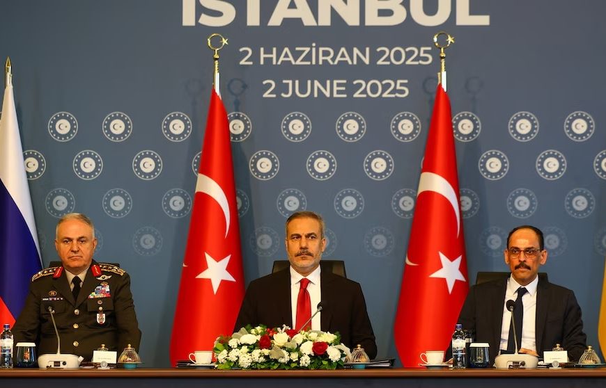 Russia and Ukraine resume peace talks in Istanbul, amid ongoing conflict