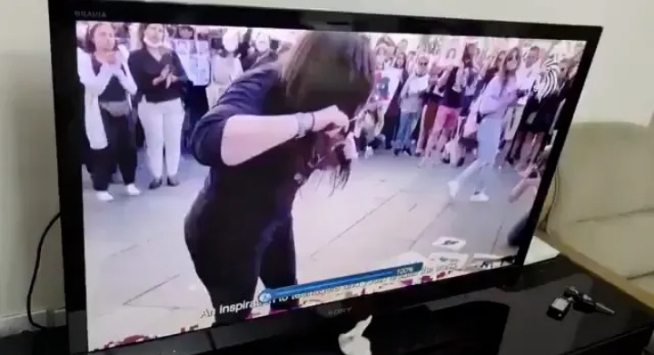 Moment hackers infiltrated Iran national Tv