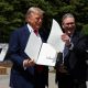 UK-US deal takes effect as Trump signs tariff reduction order