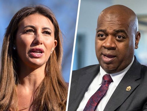 Newark mayor sues interim US attorney after arrest at immigration detention centre