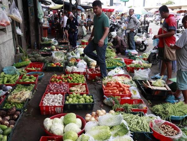 Thai fruits under threat as Cambodia weighs import ban amid deadly border clash