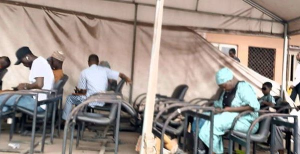 PHOTOS: Patients Stranded as Lagos Doctors Begin Strike
