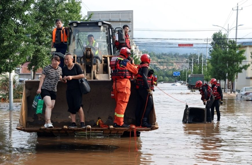 Vanished in the Storm: Tragedy Unfolds in Rain-Soaked China