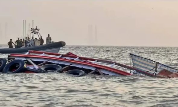 Fatal oil barge capsize at Egypt's Gulf claims four lives