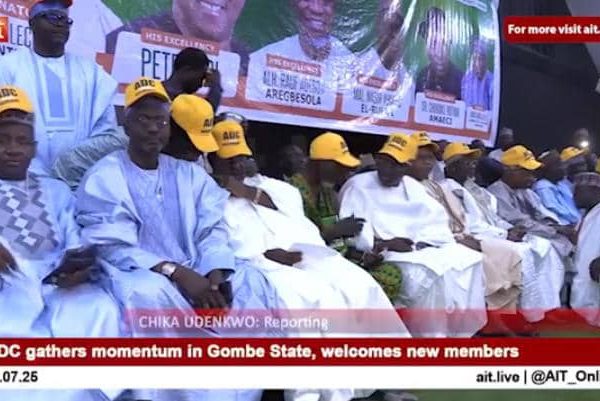 Breaking: Thousands Dump APC, PDP as ADC Storms Bauchi